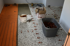 E0081D7B-5157-4B4F-B717-52F30EE829AB